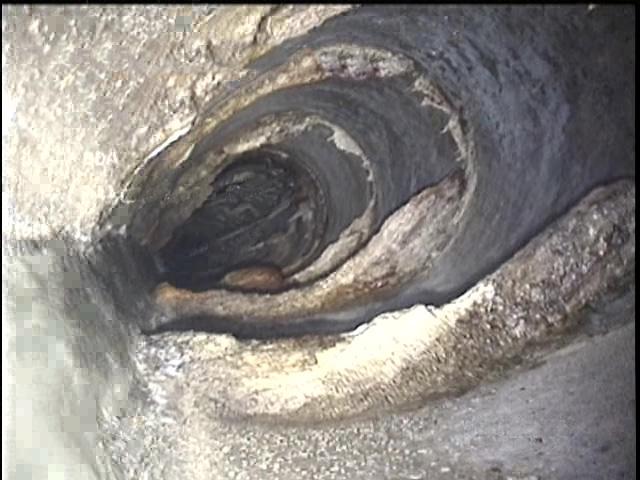 Schäden am Beton-Ei-Profil